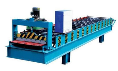 Trung Quốc Electronic Control Metal Roof Roll Forming Machine With Hydraulic Metal Cutter nhà cung cấp