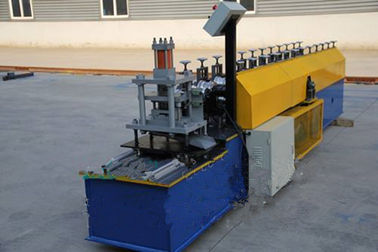 Trung Quốc Industrial Steel Roller Shutter Forming Machine For 0.3 - 0.8mm Thickness Sheet nhà cung cấp
